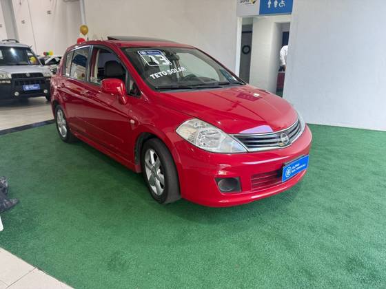 NISSAN TIIDA 1.8 SL 16V FLEX 4P MANUAL
